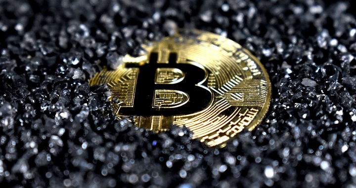 比特币挖矿煤炭使用量大减43%：2011年以来趋势显著