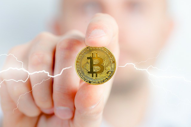大单成交与多空比战法：揭秘主力操盘技巧
