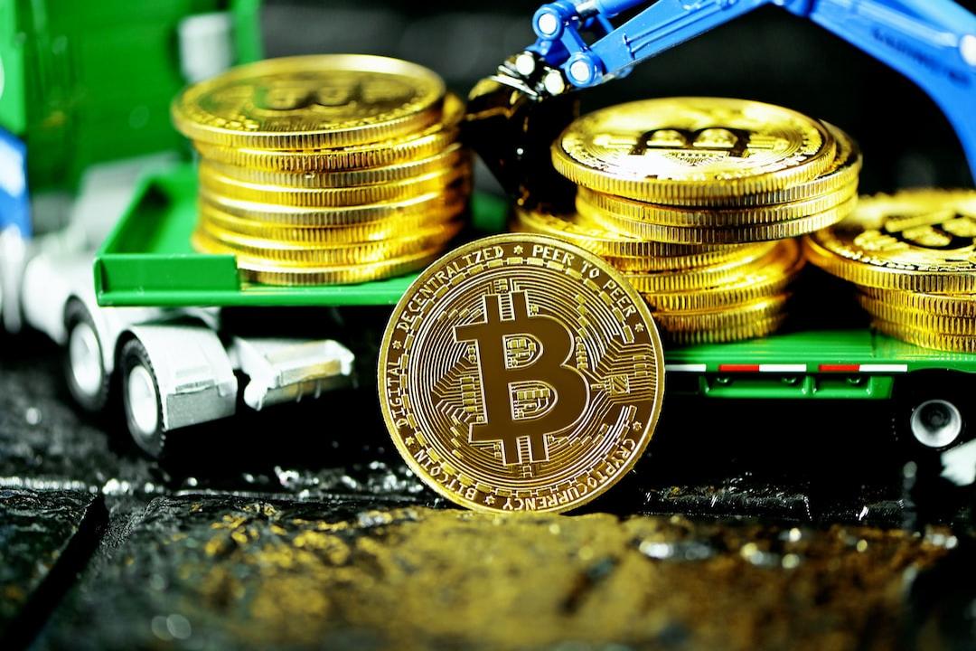 比特币回落至10.8万美元，但期权市场显示出极高的预期
